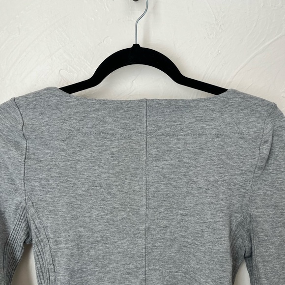 Free People Looking Back Lace up grey long sleeve top▪️size XS - Picture 8 of 8
